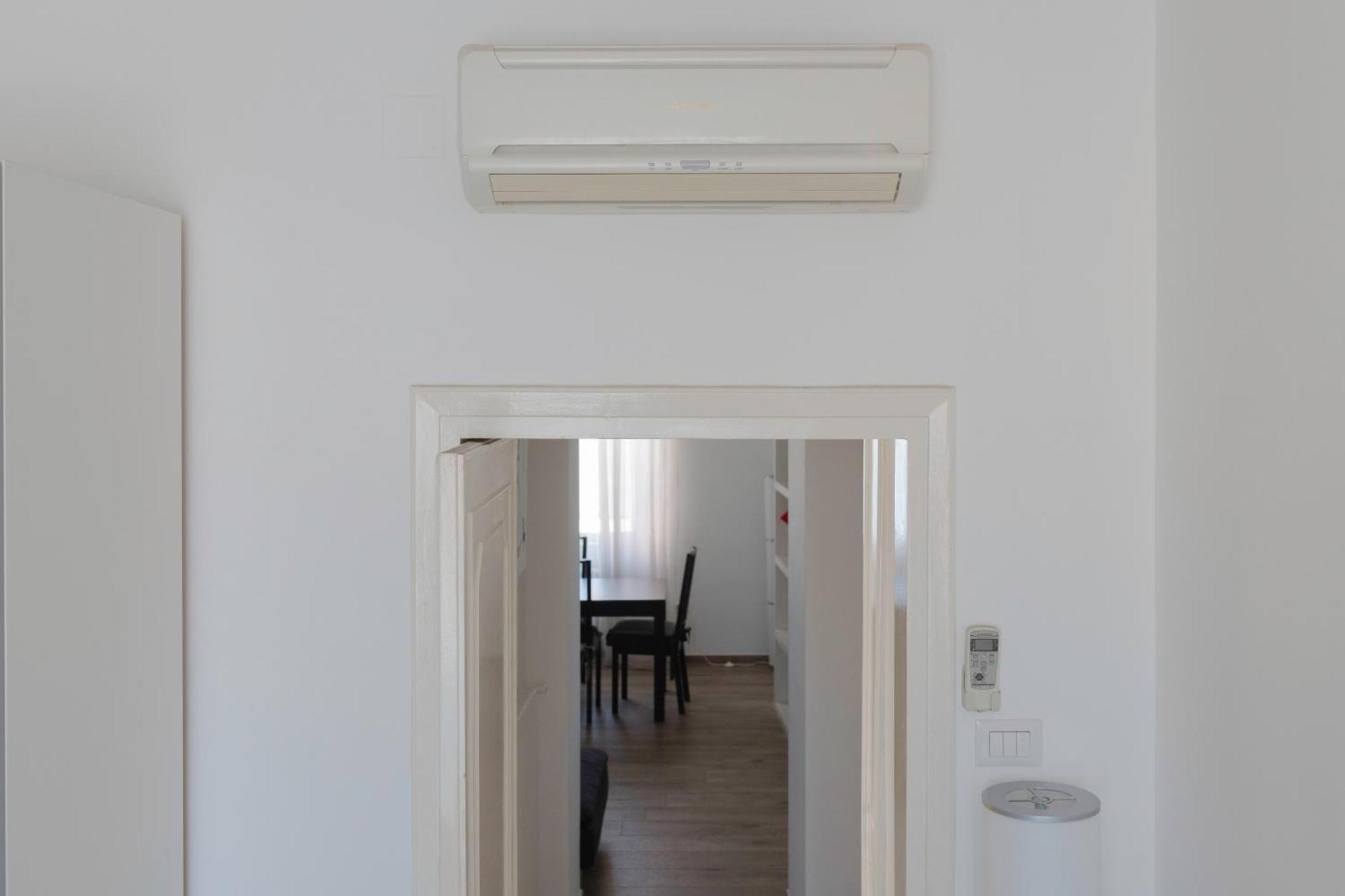 Sunrise Waterfront - Central Apartment With Sea View Balcony - مولفيتا المظهر الخارجي الصورة