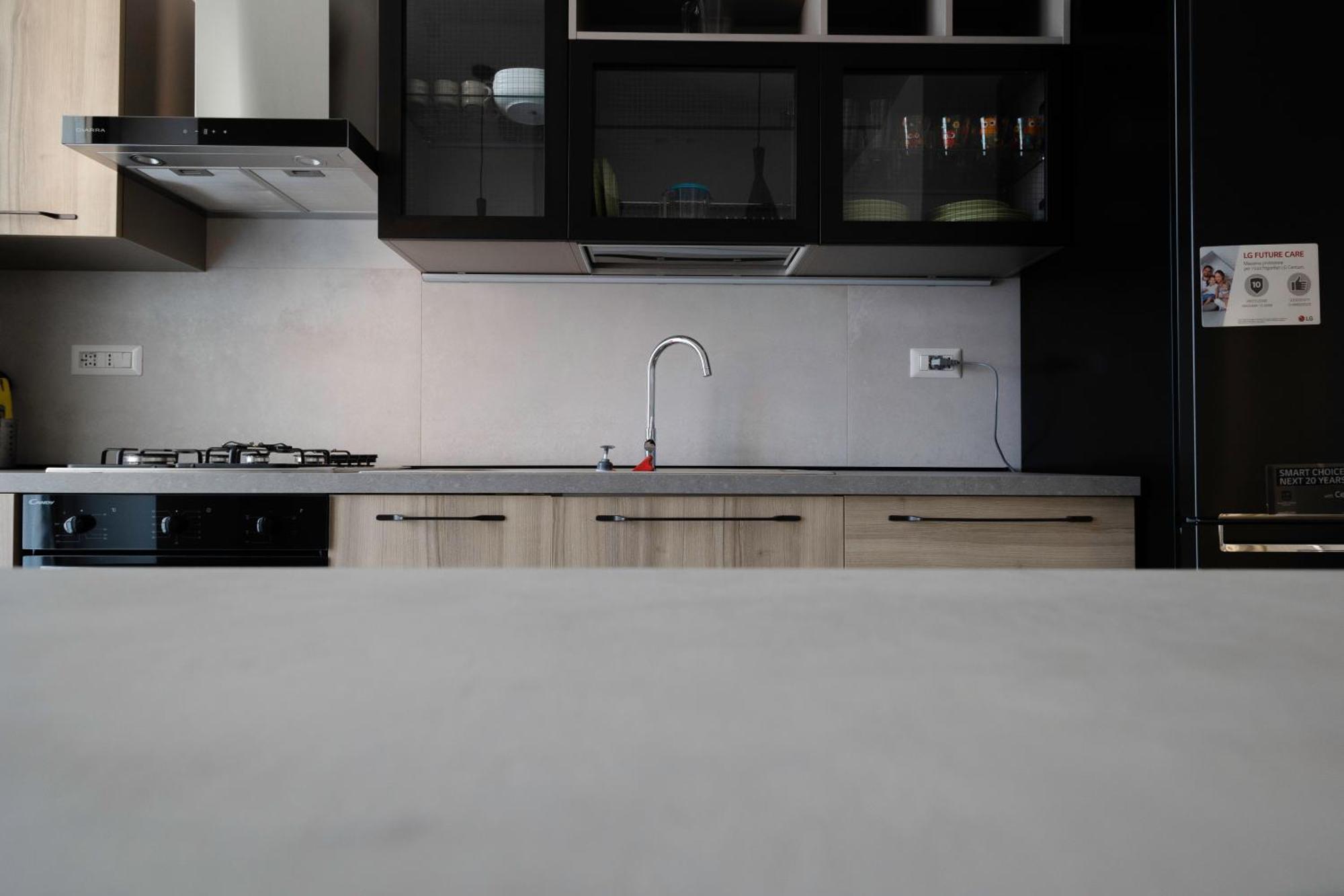 Sunrise Waterfront - Central Apartment With Sea View Balcony - مولفيتا المظهر الخارجي الصورة